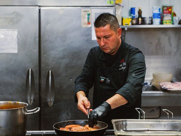 Варненски готвач заслужи престижна международна награда на остров Мадейра