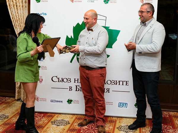 Обявиха български винар с френска диплома за енолог на годината