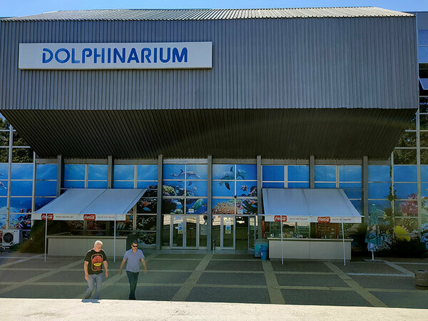 Планират разширение на Делфинариума във Варна