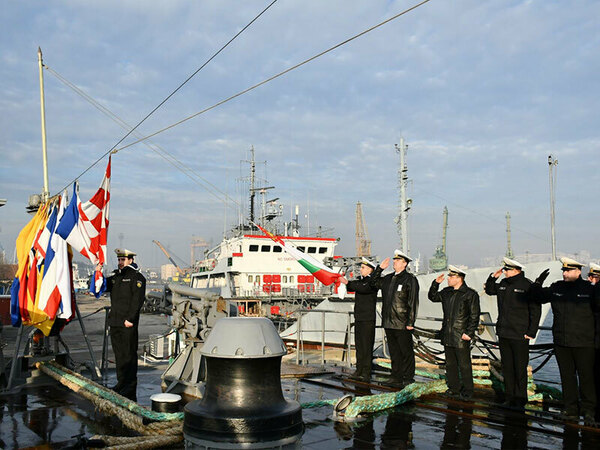 Отбелязаха 33-тата годишнина на фрегата Смели