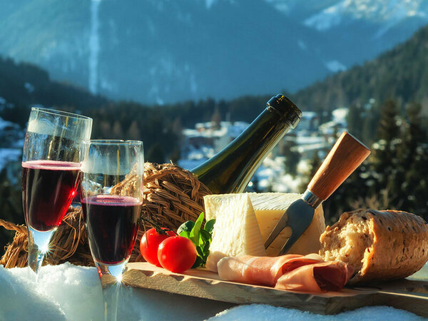 Засилени проверки по курортите за зимния туристически сезон