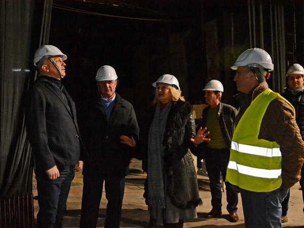 Обновяват цялостно сцена Филиал на Драматичния театър