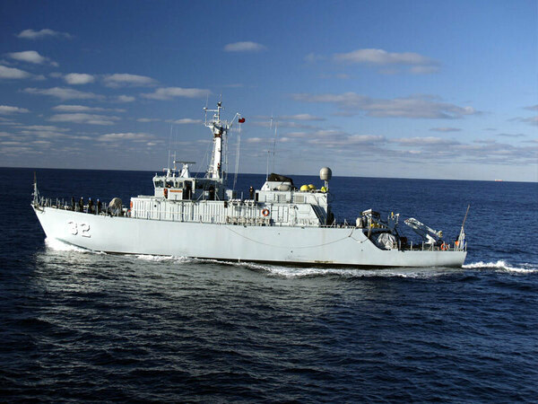 Навършиха се 14 години, откакто минен ловец "Цибър" е под български флаг