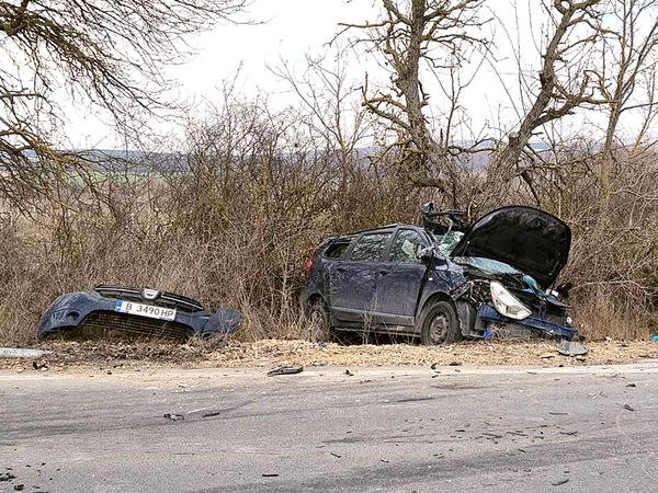 Жестока верижна катастрофа на стария път Девня-Варна