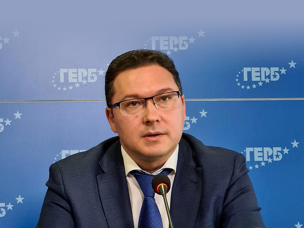 Даниел Митов отново ще води листата на ГЕРБ-СДС във Варна