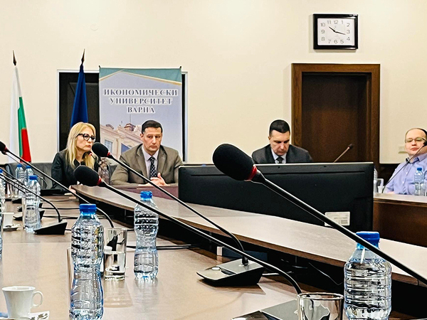 Работна група ще следи за прогреса във връзка с Дълбоко Технологичен Иновационен Порт Варна