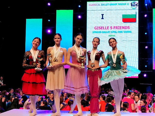 Блестящо представяне на варненски балеринки на Международен танцов фестивал