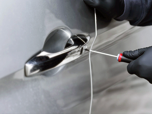 Задържаха 38-годишна, откраднала автомобил в центъра на Варна