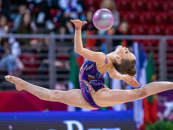 Нови три златни медала за Стилияна Николова от световната купа в София