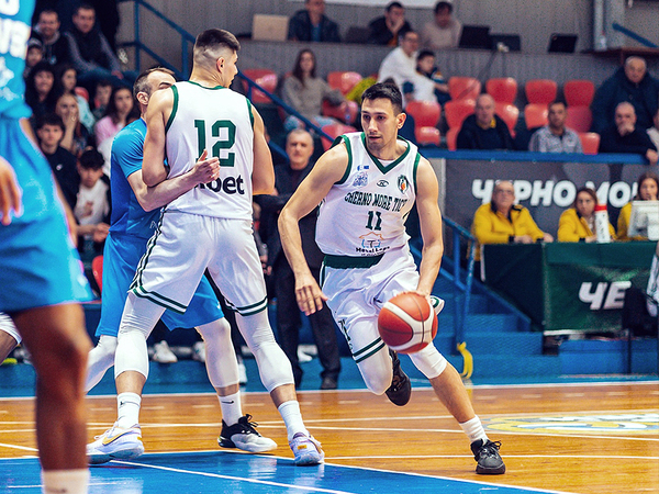 Черно море Тича загуби от Левски като домакин