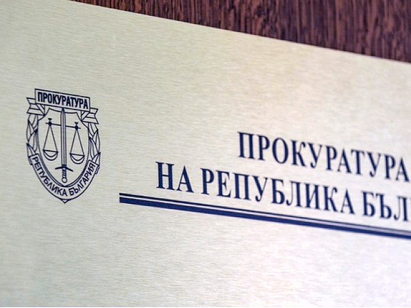 Разследват опит за убийство на млад мъж във Варна