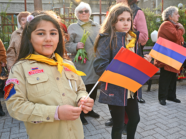 Варна отбеляза 108 години от геноцида над арменския народ