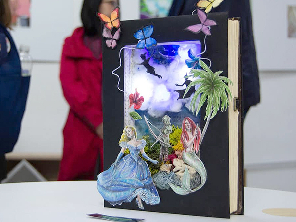 Студентска изложба "Книгите: Портал към нови светове" откри Техническият университет във Варна