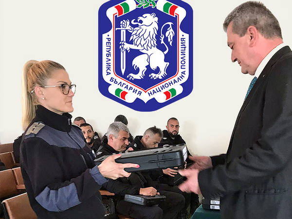 50 нови пистолета получиха варненските полицаи