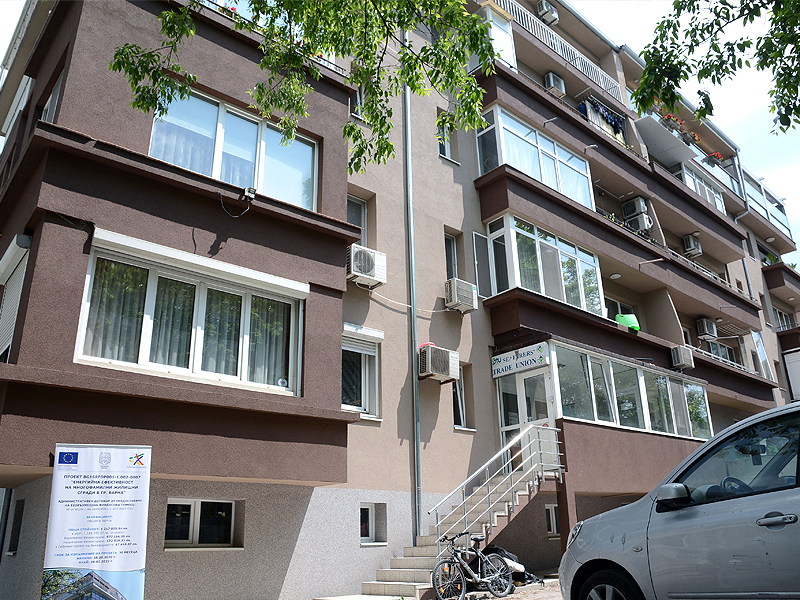 Санират с евросредства 8 жилищни сгради във Варна