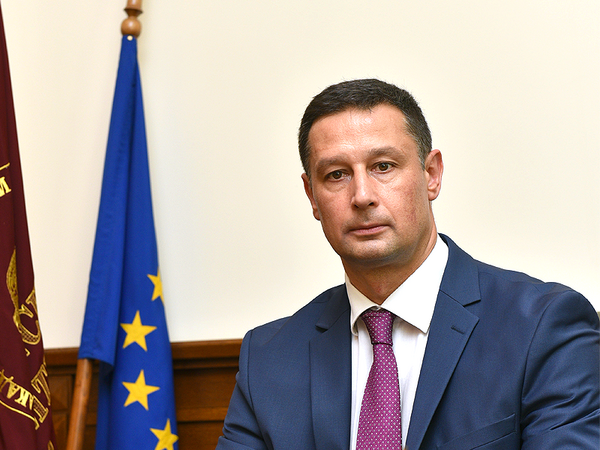 Проф. д-р Евгени Станимиров бе преизбран за ректор на ИУ – Варна