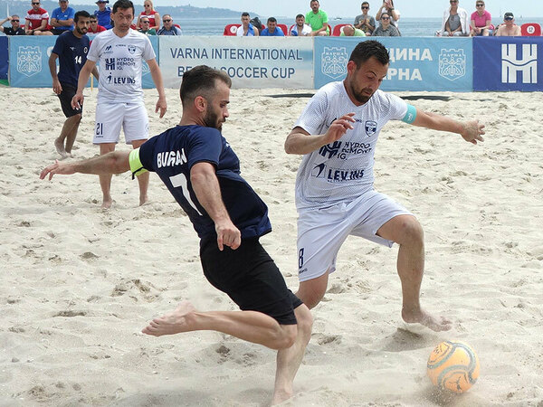 МФК Спартак без грешка във втория ден на Varna International Beach Soccer Cup