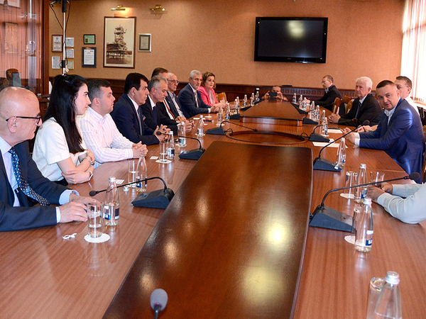 Кметът на Варна представи важни инфраструктурни проекти пред бизнес делегация от Трабзон