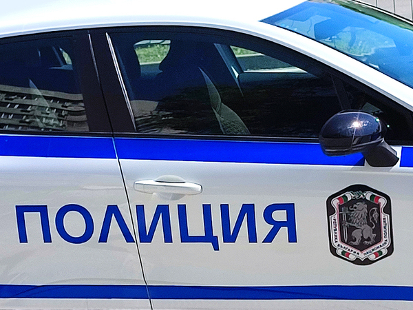 Криминално проявена задигна дебитна карта