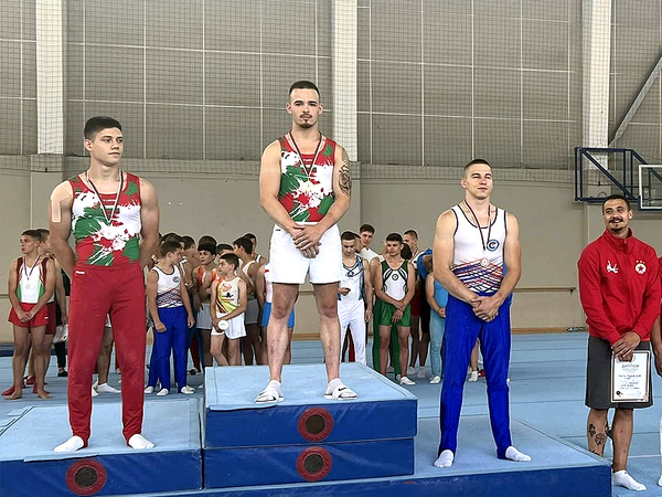 Божидар Златанов спечели държавната титла по спортна гимнастика