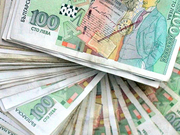 Криминалисти предотвратиха измама за 28 500 лева