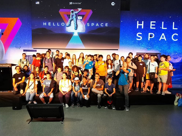 100 варненчета участваха в научния фестивал “Ало, Космос! Говори България”