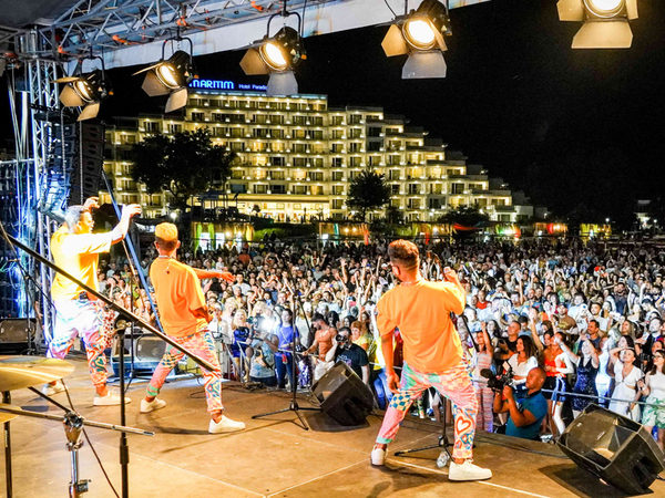 9 безплатни концерта на плажа в Албена това лято