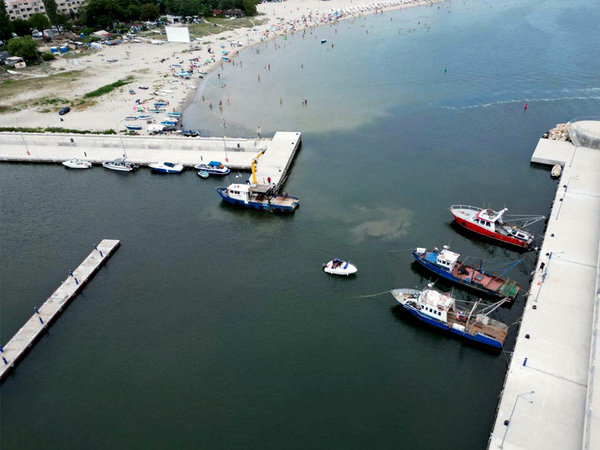 Удостоверение за експлоатация получи рибарското пристанище "Карантината"