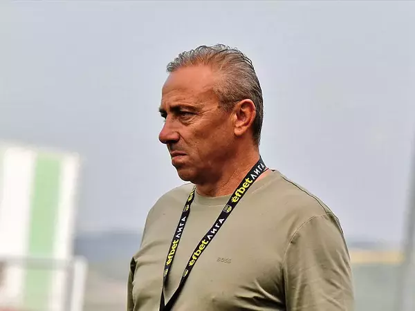 Илиан Илиев: Диктувахме ситуацията на терена, но изпуснахме трите точки