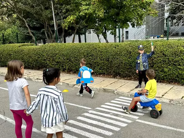 Запознаха деца и ученици с алтернативните видове превозни средства 