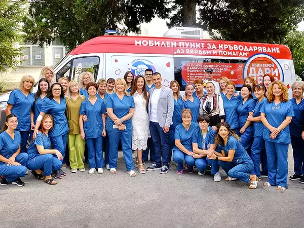 Кръводаряване в уникалния за България мобилен пункт организират тази събота в центъра на Варна