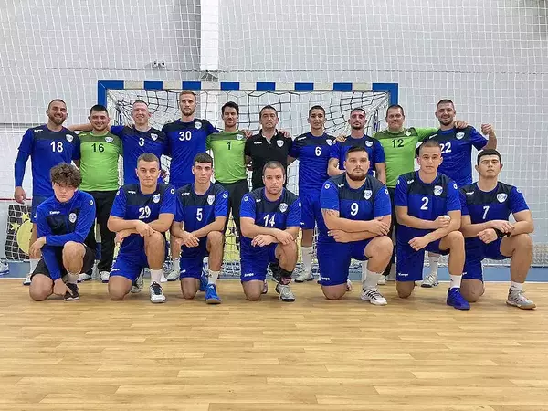 Спартак постигна първа победа в хандбалния шампионат при мъжете