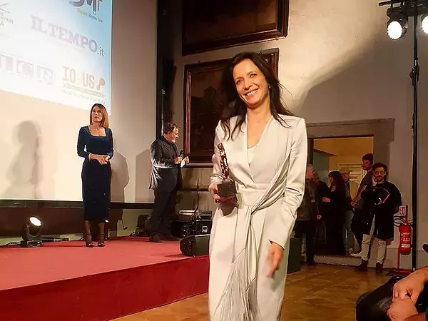 Яна Маринова заслужи награда за Най-добра актриса от престижен фестивал в Италия