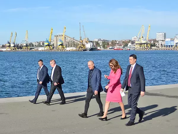 Пристанищата във Варна и Бургас вече обработват документи изцяло електронно