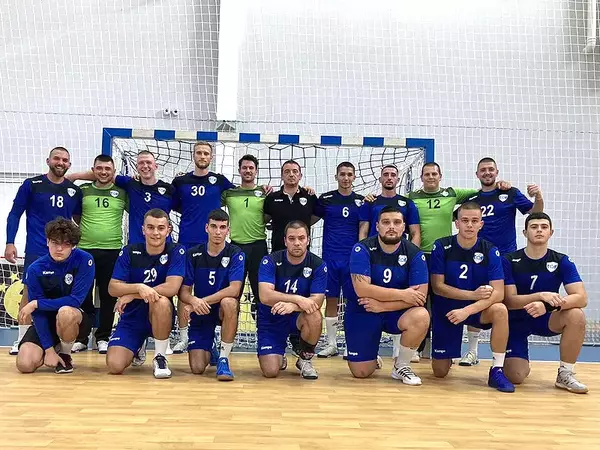 Хандбалният Спартак разгроми Левски