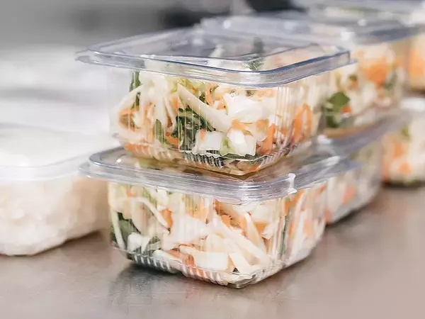 Пластмасовите кутийки за храна отново поскъпват от 1 януари