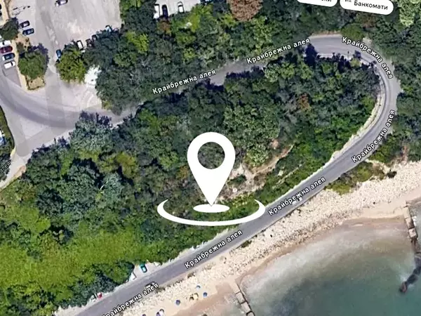 Ограничават достъпа в свлачищния район по Алея първа