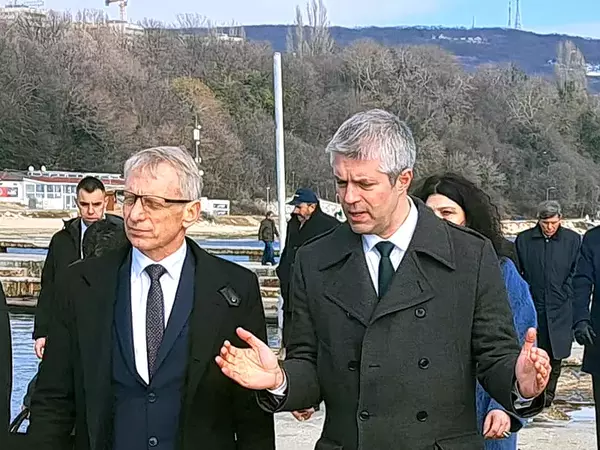 Планират цялостно брегоукрепване на териториите около Варна