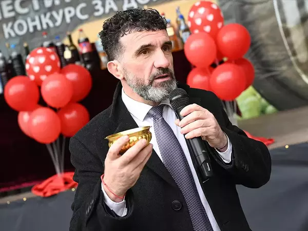 С конкурс за домашно вино в Девня почетоха Трифон Зарезан