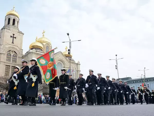 На 3 март: Затварят за автомобили района около Катедралата