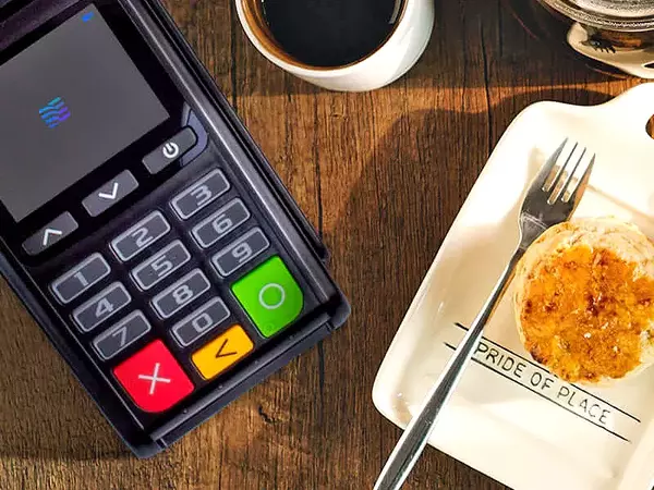 Заведенията задължени да осигурят плащане с карти чрез ПОС терминал
