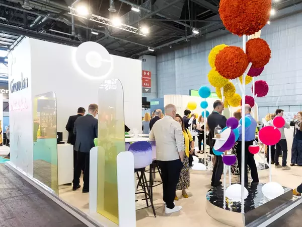 България се представи на Световния конгрес на парфюмерията в Женева