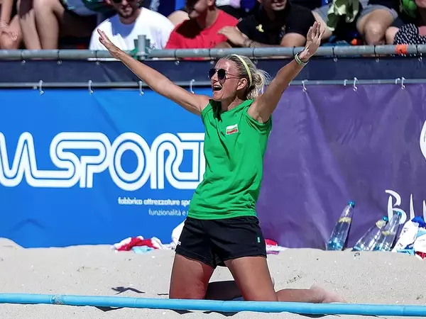 Хандбалните ни националки ще се борят за класиране за Евро 2025 на плажа във Варна