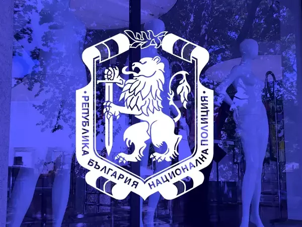 Иззеха фалшиви маркови дрехи, обувки и аксесоари от централен пазар във Варна