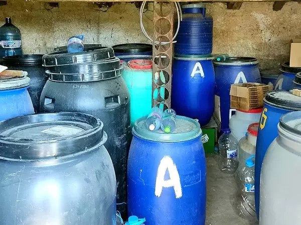 Митничари откриха близо 4200 литра нелегален алкохол