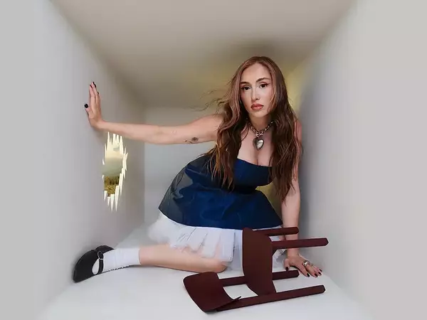 Нов сингъл от дебютен албум представи Дара Екимова