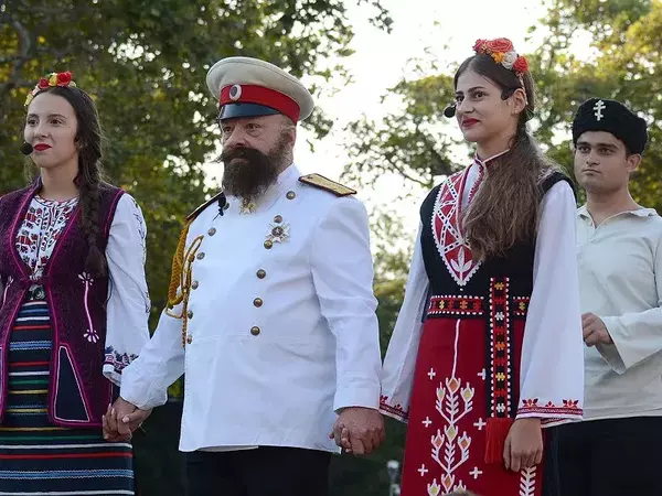 139 години от Съединението отбелязаха във Варна