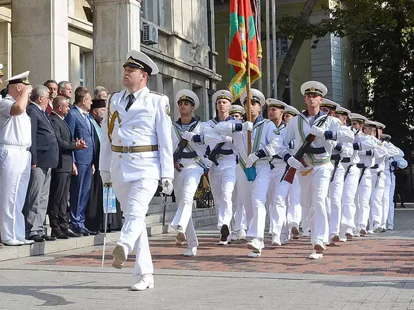 Във Варна отбелязаха 116 години от обявяването на Независимостта на България