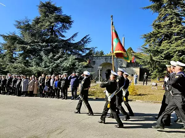 В музея "Владислав Варненчик": Отбелязаха 580 години от битката при Варна