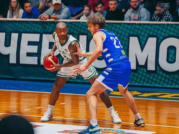 Черно море Тича загуби от Спартак (Плевен) след продължения